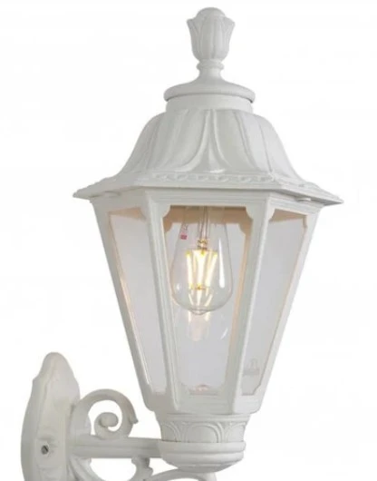 فانوس جنب سداسي ابيض E22-131-WH